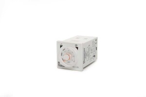 Emas RZ1A1A12S-25 8 Pin'li 24VAC/DC-230VAC 1CO 5A (rezistif) 1sn-12dk Analog Zaman Elektronik Röle - 1